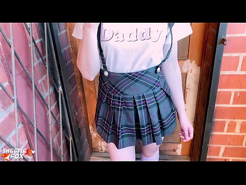 ❤️ Schoolgirl Sucks nws dick tob thiab fucks es tsis txhob ntawm chav kawm. ❤ Liab porn ntawm peb ❌️ Ib
